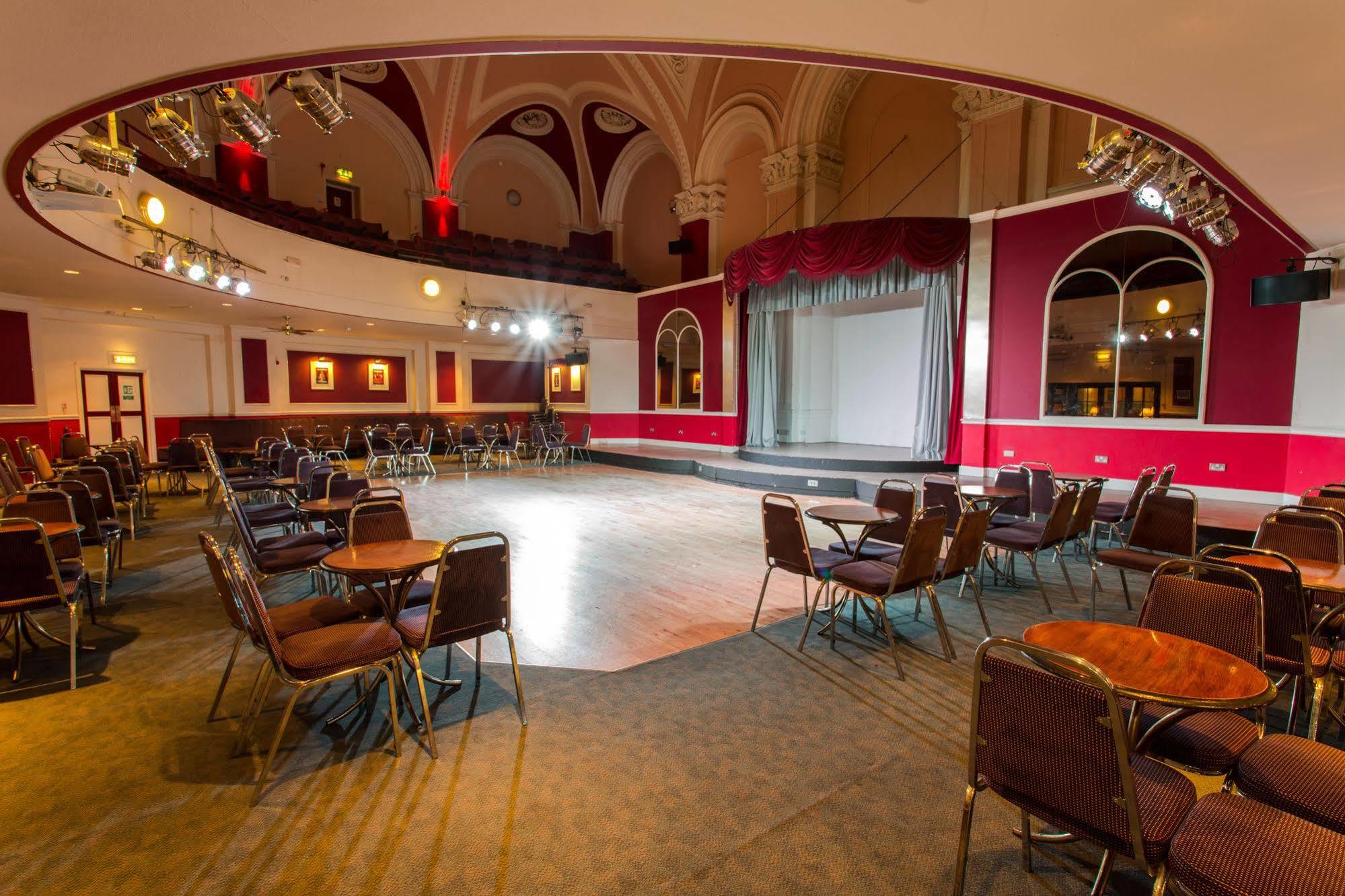 The Grand Scarborough Hotel Екстериор снимка